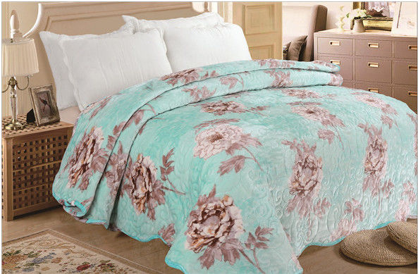 100% Polyester Soft Quilt Blanket Comfortable Floral Printed For Bed / Sofa Throws