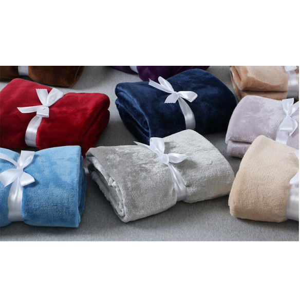 100 Polyester Microfiber Soft Flannel Blankets , Warm Plush Throws And Blankets